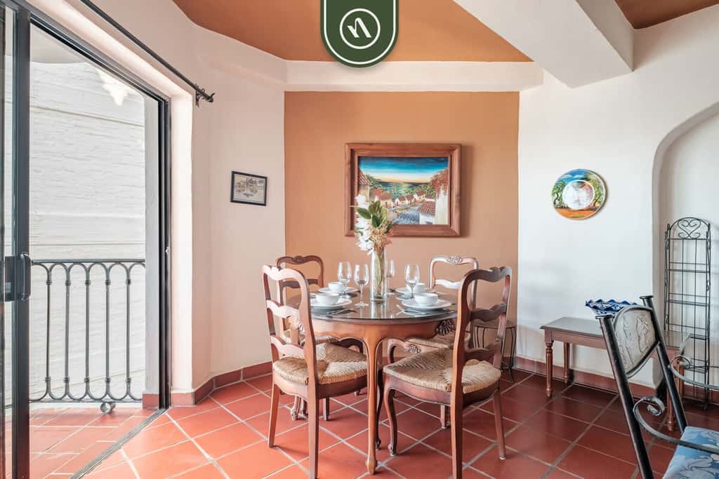 One Beach Street 405 B