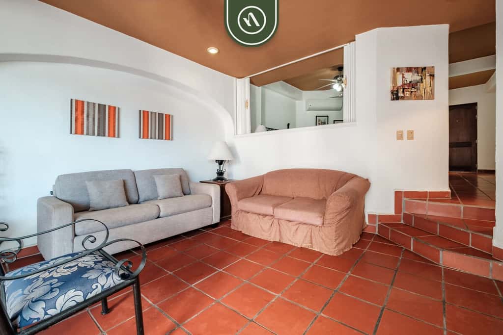 One Beach Street 405 B