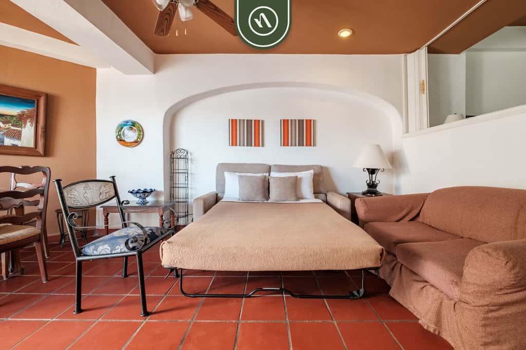 One Beach Street 405 B