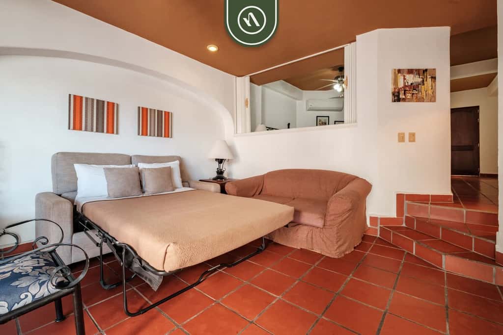 One Beach Street 405 B