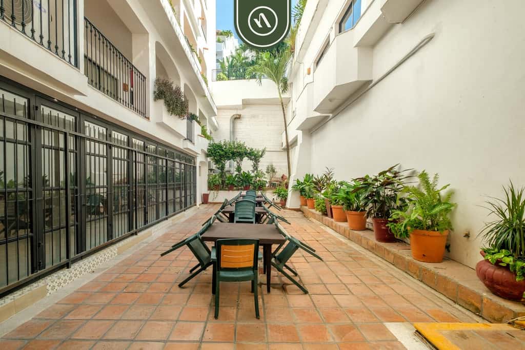 One Beach Street 405 B