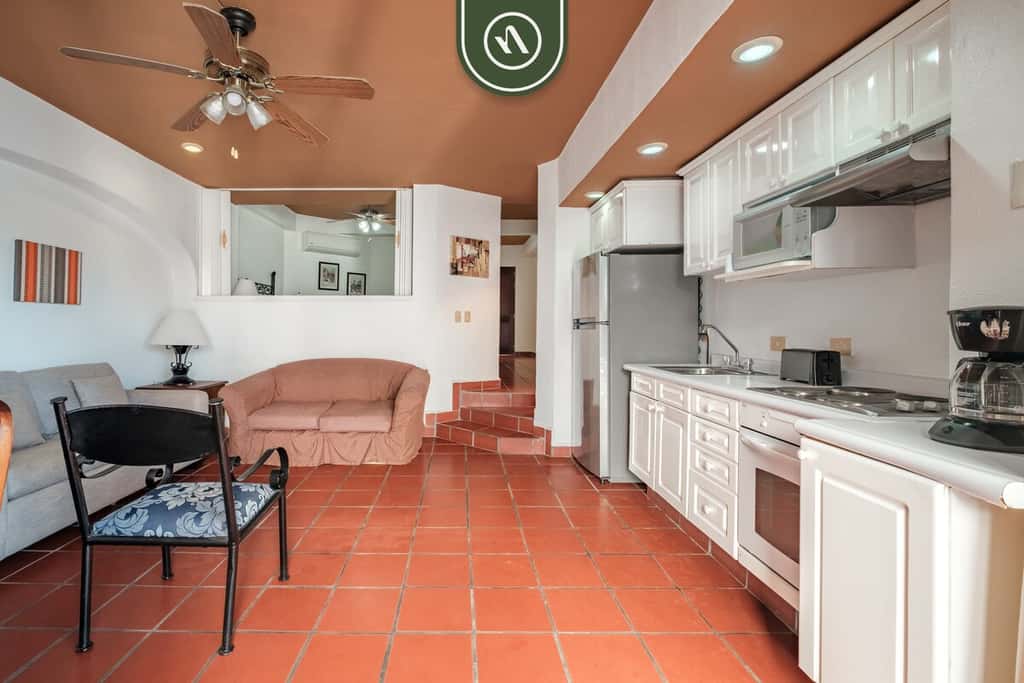 One Beach Street 506 B