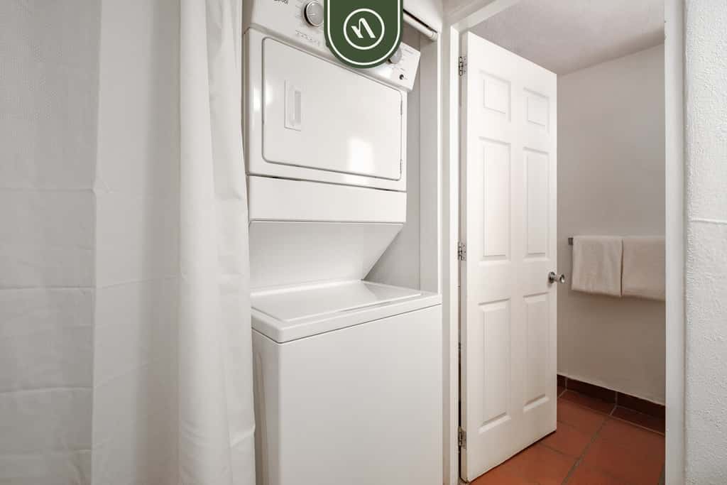 One Beach Street 506 B
