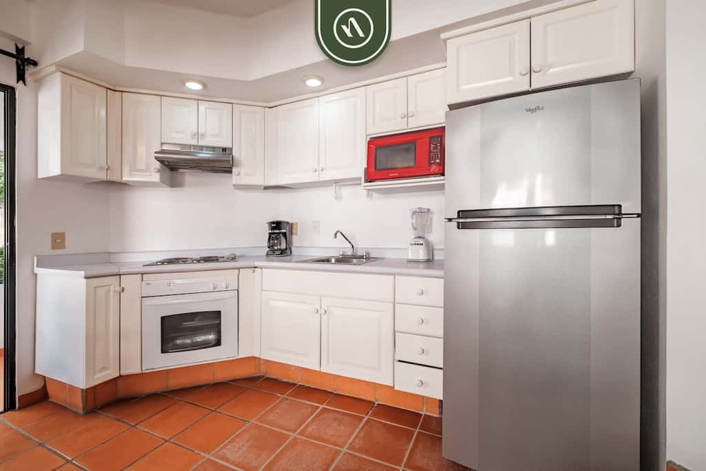One Beach Street 306 B