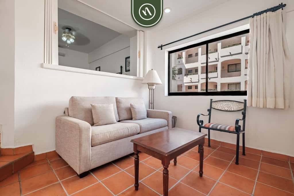 One Beach Street 306 B