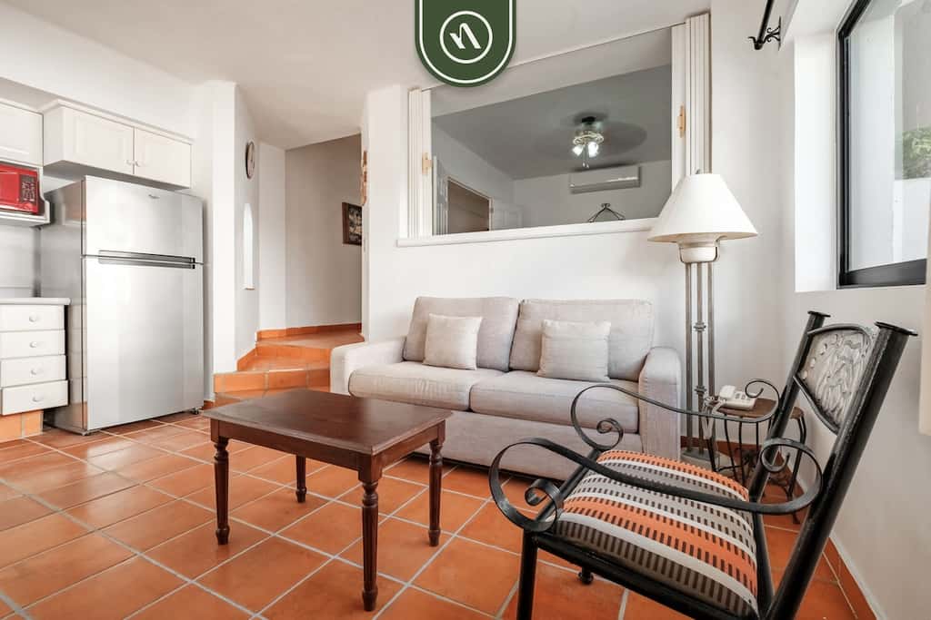 One Beach Street 306 B