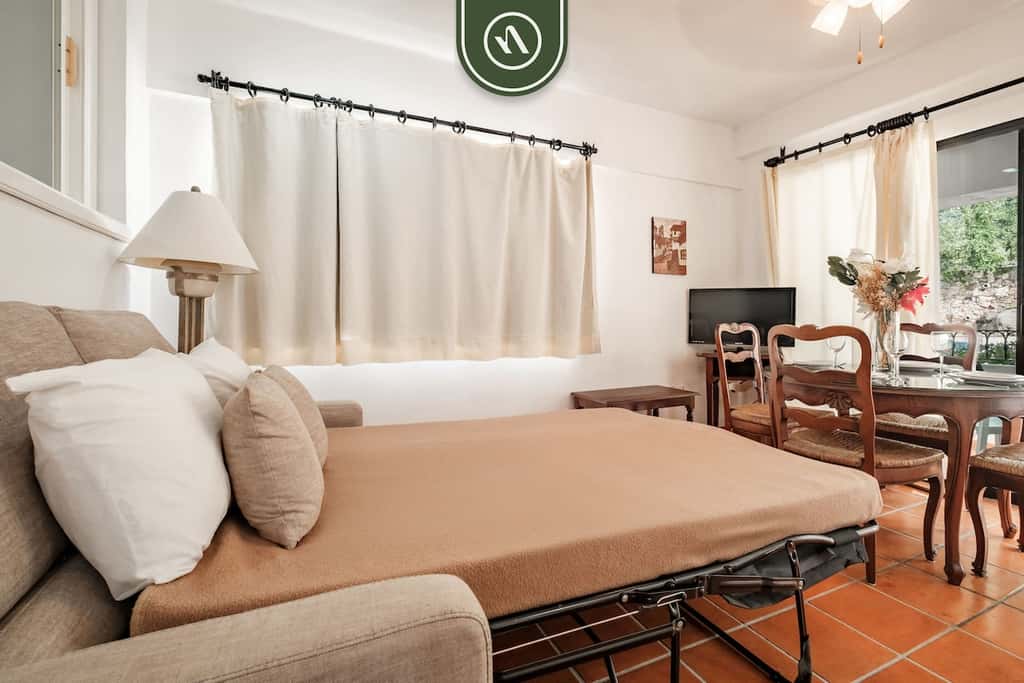 One Beach Street 306 B