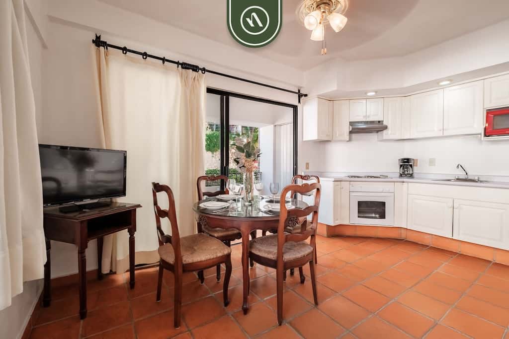 One Beach Street 306 B