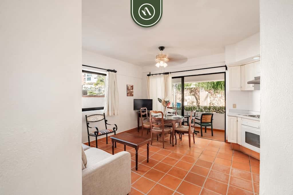 One Beach Street 306 B