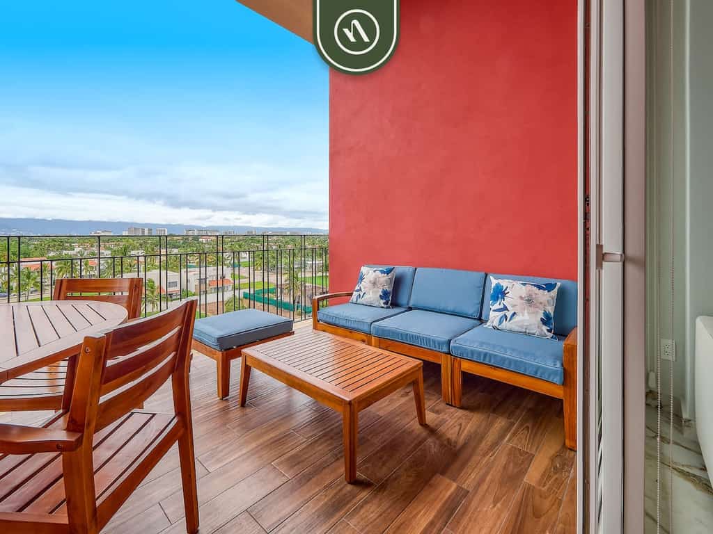 3BR/4BA DToscana PH01 in Nuevo Nayarit w pool, gym