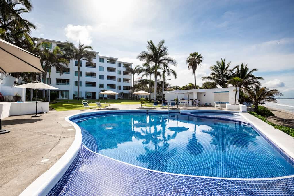 Bucerías Colibri 504 | 2BR/2BA Near Beach, Pool & Rooftop