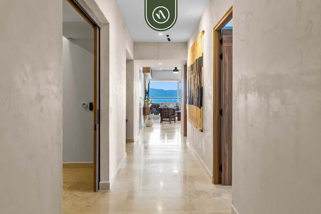 Harbor 171 North Tower  2301