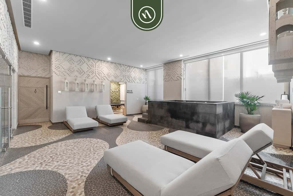 Udara 1F
