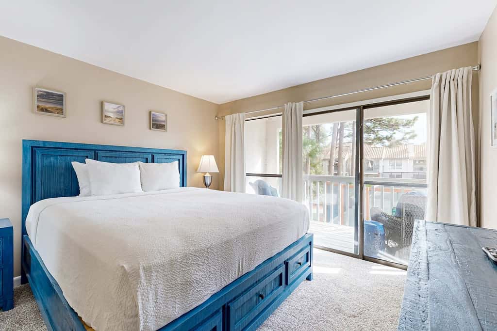 Coastal retreat 