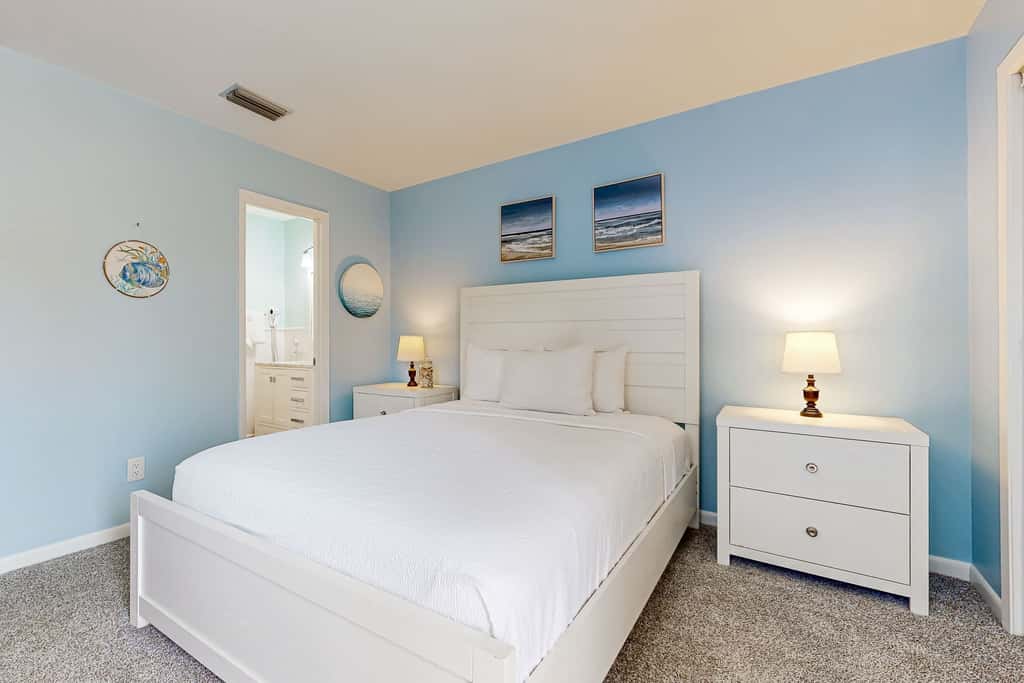 Coastal retreat 