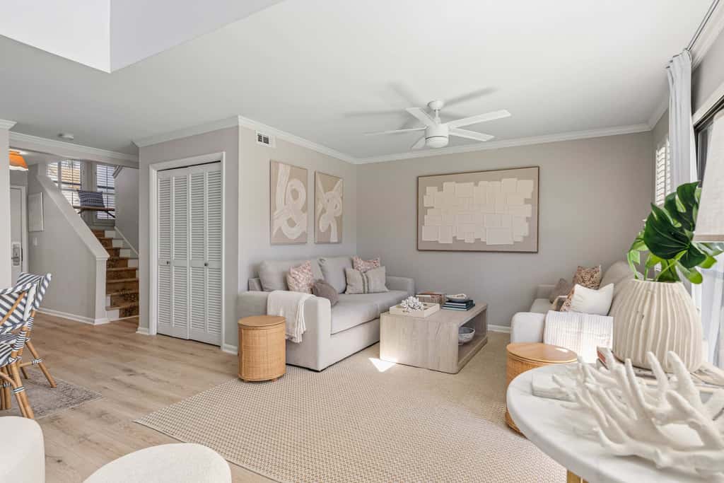 Coastal retreat 