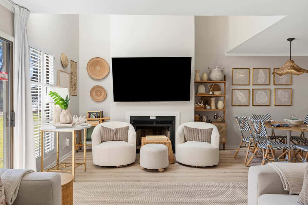 Coastal retreat 