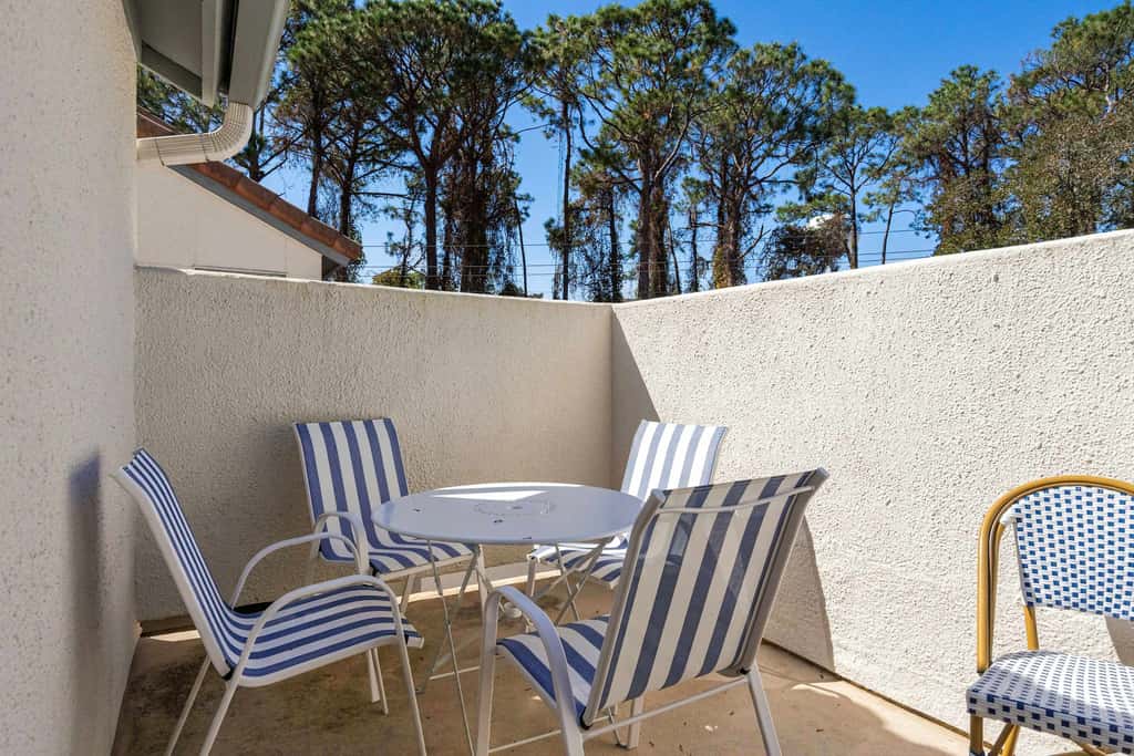 Coastal retreat 