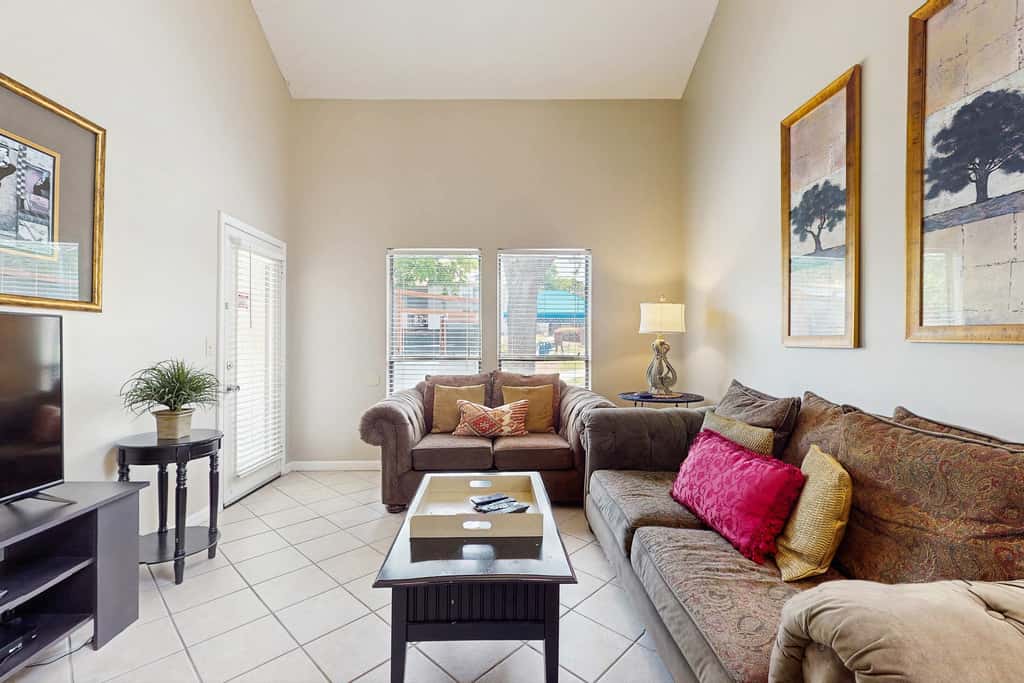Exclusive Beach Access, Pool & Tennis Courts