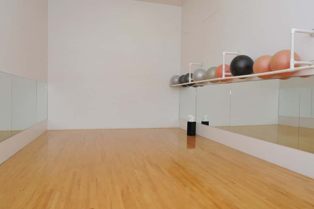 Exclusive Beach Access, Pool & Tennis Courts