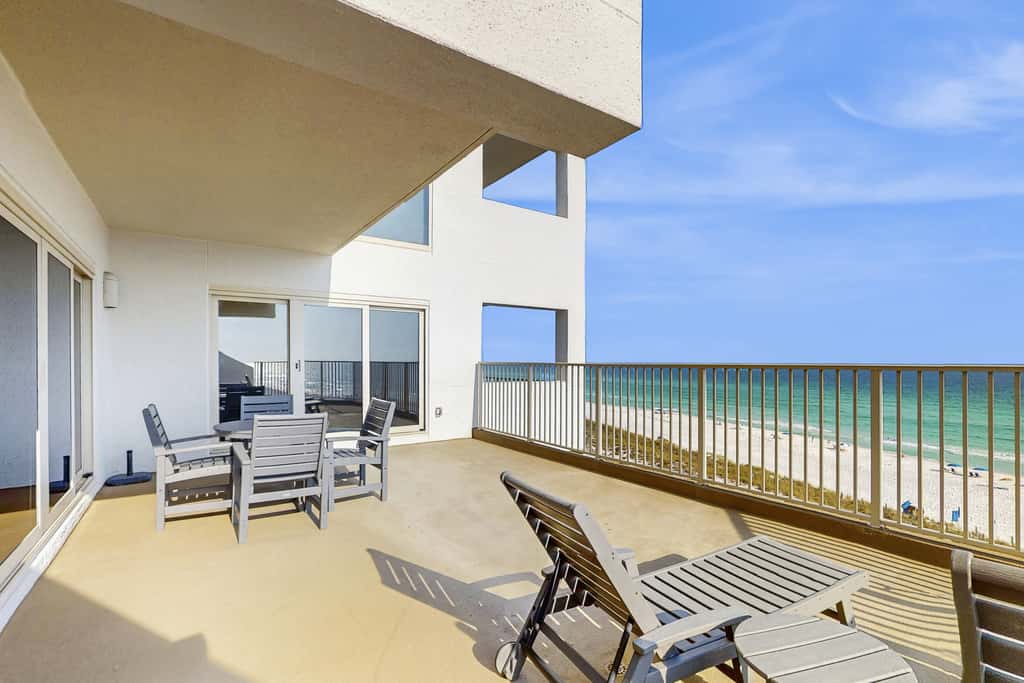 Beachfront Gulf Views | Pool Access