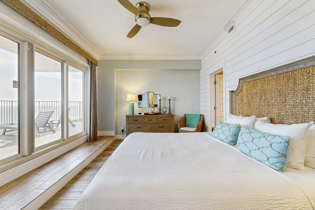 Beachfront Gulf Views | Pool Access