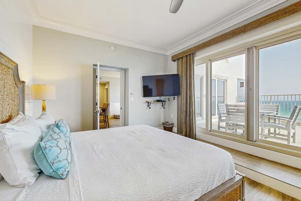 Beachfront Gulf Views | Pool Access