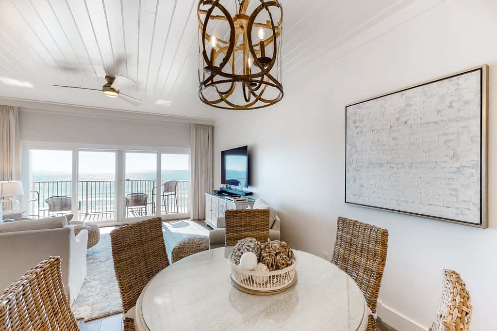 Oceanfront Condo: Pool, Hot Tub, Resort Perks