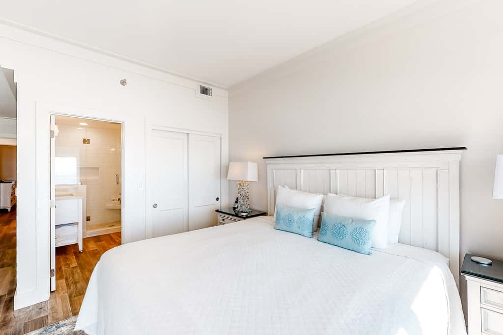Oceanfront Condo: Pool, Hot Tub, Resort Perks