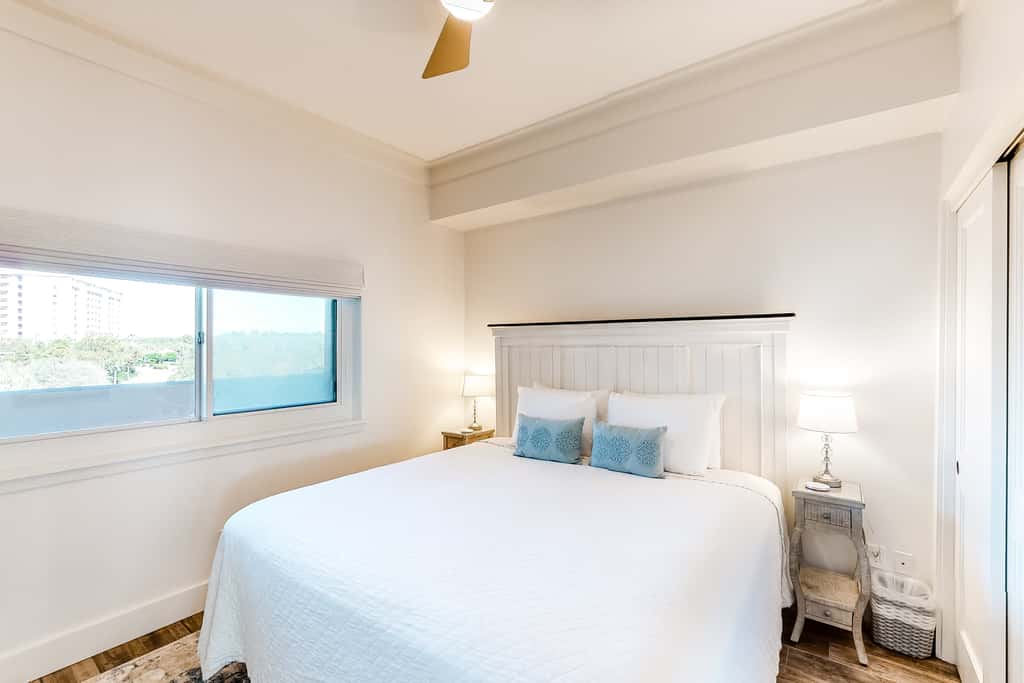 Oceanfront Condo: Pool, Hot Tub, Resort Perks