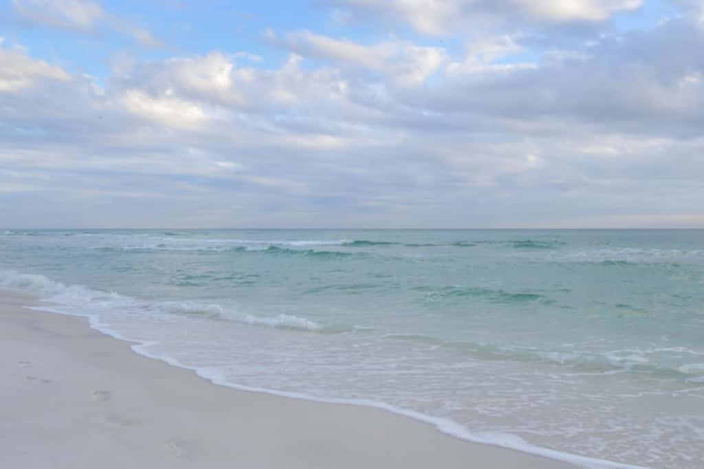 Oceanfront Condo: Pool, Hot Tub, Resort Perks