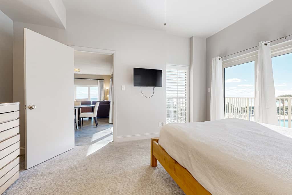 Sunset oceanfront views, private beach access