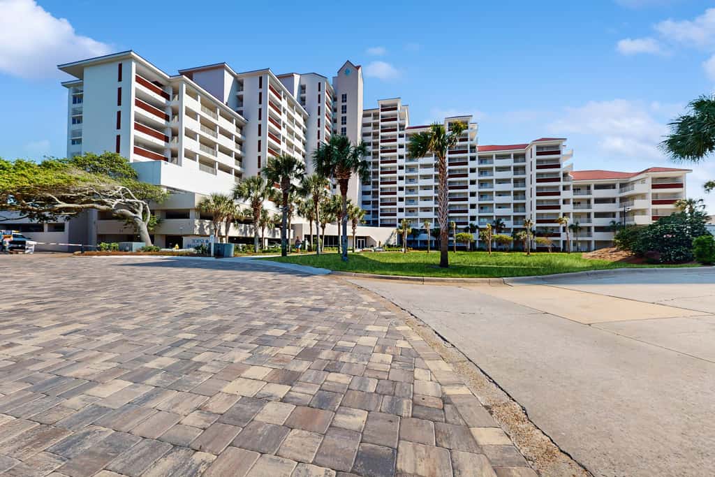Oceanfront views, steps to beach