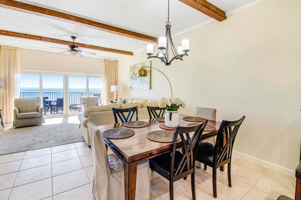 2BR Gulf-front condo w/ private balconies