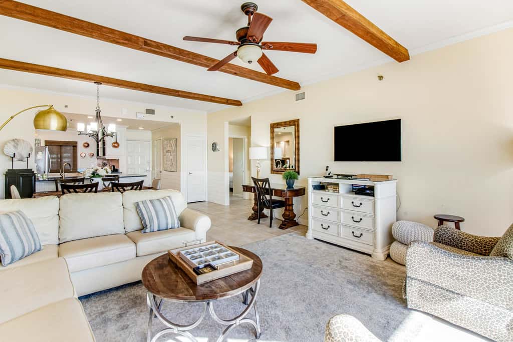 2BR Gulf-front condo w/ private balconies