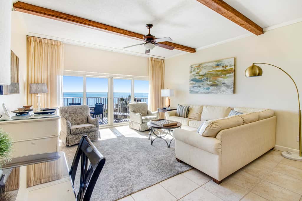 2BR Gulf-front condo w/ private balconies