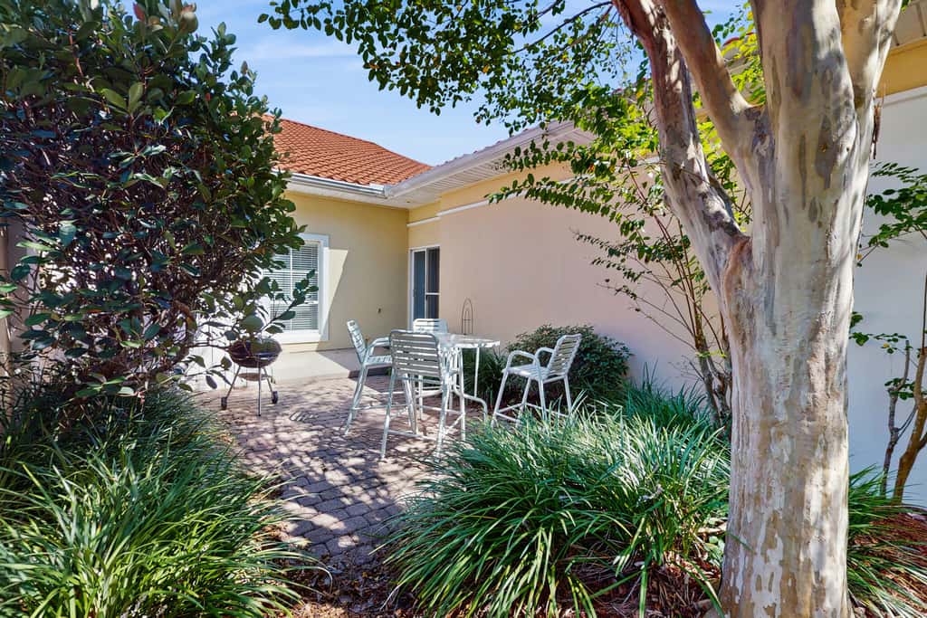 3BR villa, heated pool & beach access