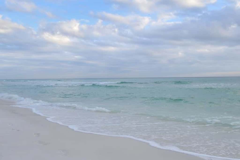 Beachfront condo with 2 private balconies