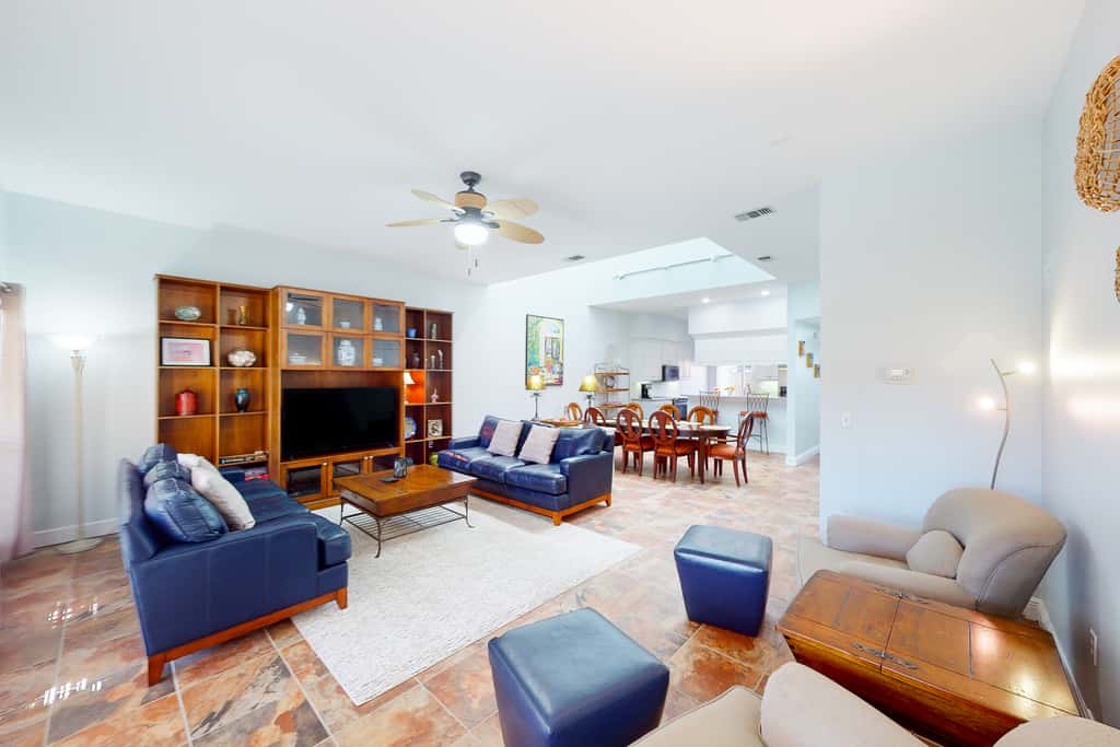 Exclusive 3BR retreat, steps to beach, pools