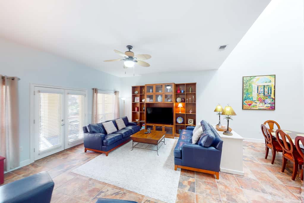 Exclusive 3BR retreat, steps to beach, pools