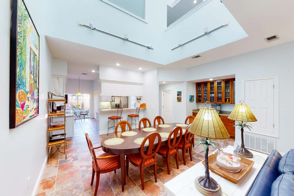 Exclusive 3BR retreat, steps to beach, pools