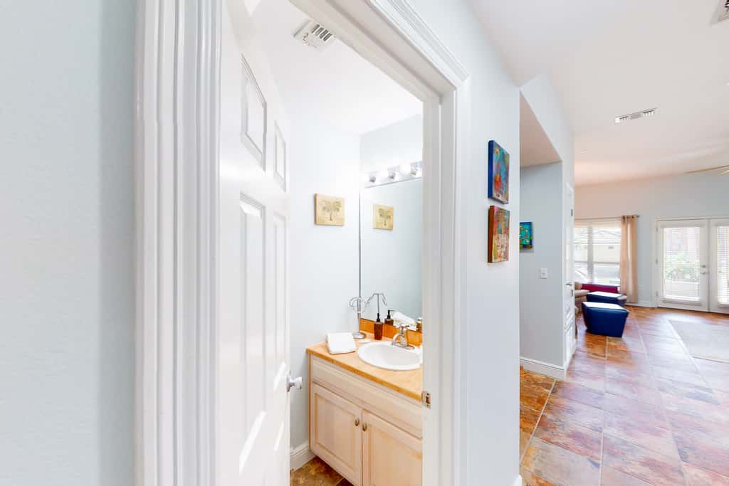 Exclusive 3BR retreat, steps to beach, pools
