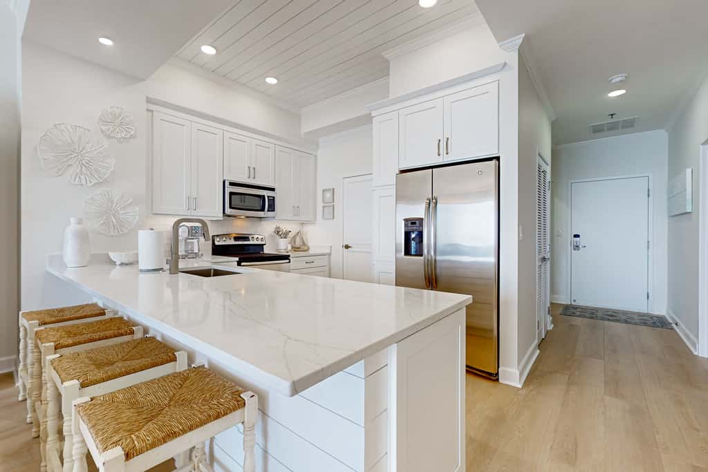 Exclusive 2BR Beachfront w/ Gulf Views & Pool