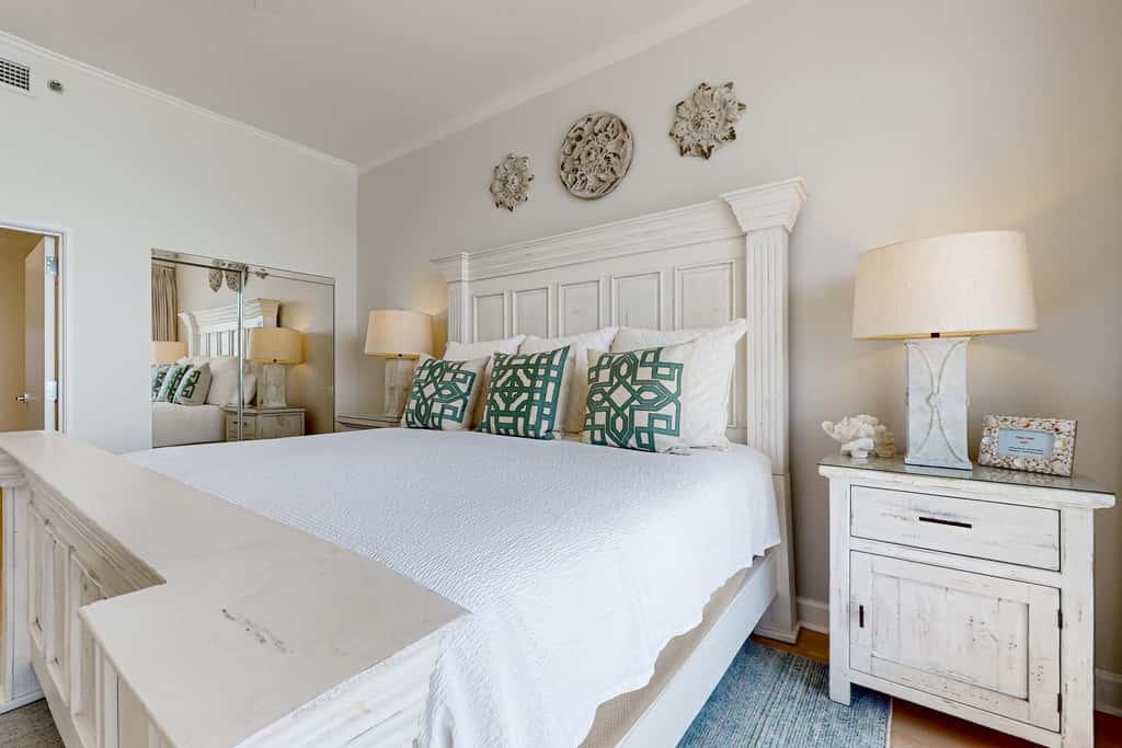 Exclusive 2BR Beachfront w/ Gulf Views & Pool