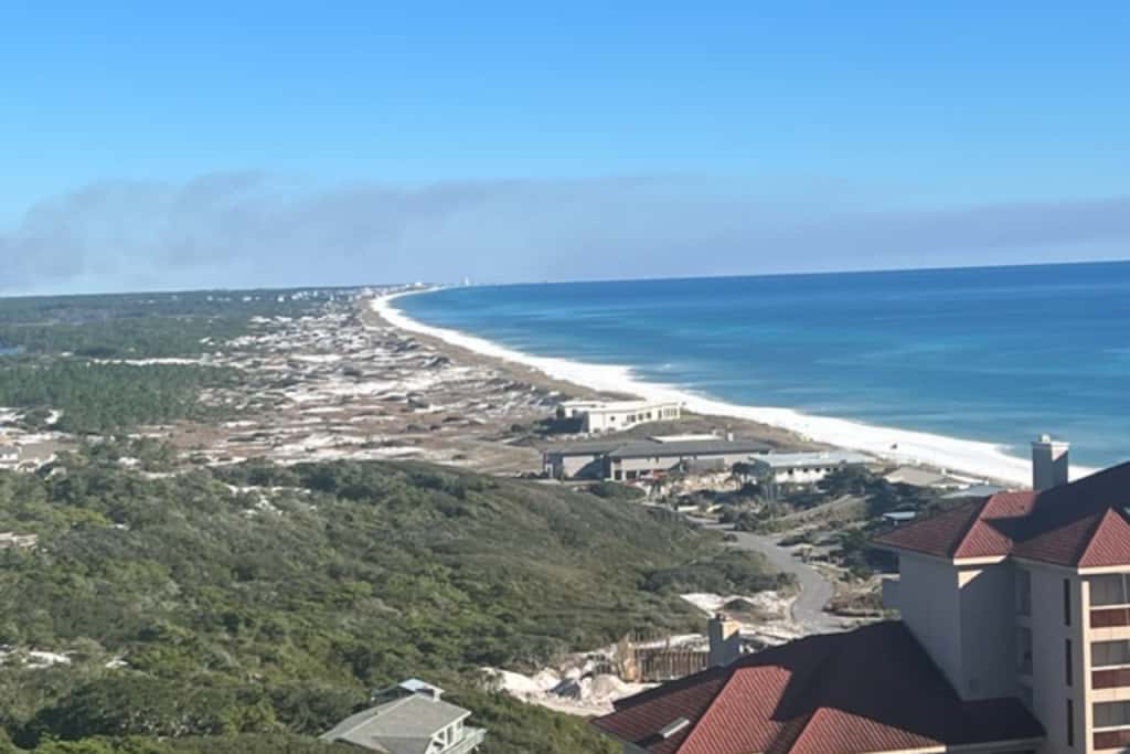 Exclusive 2BR Beachfront w/ Gulf Views & Pool