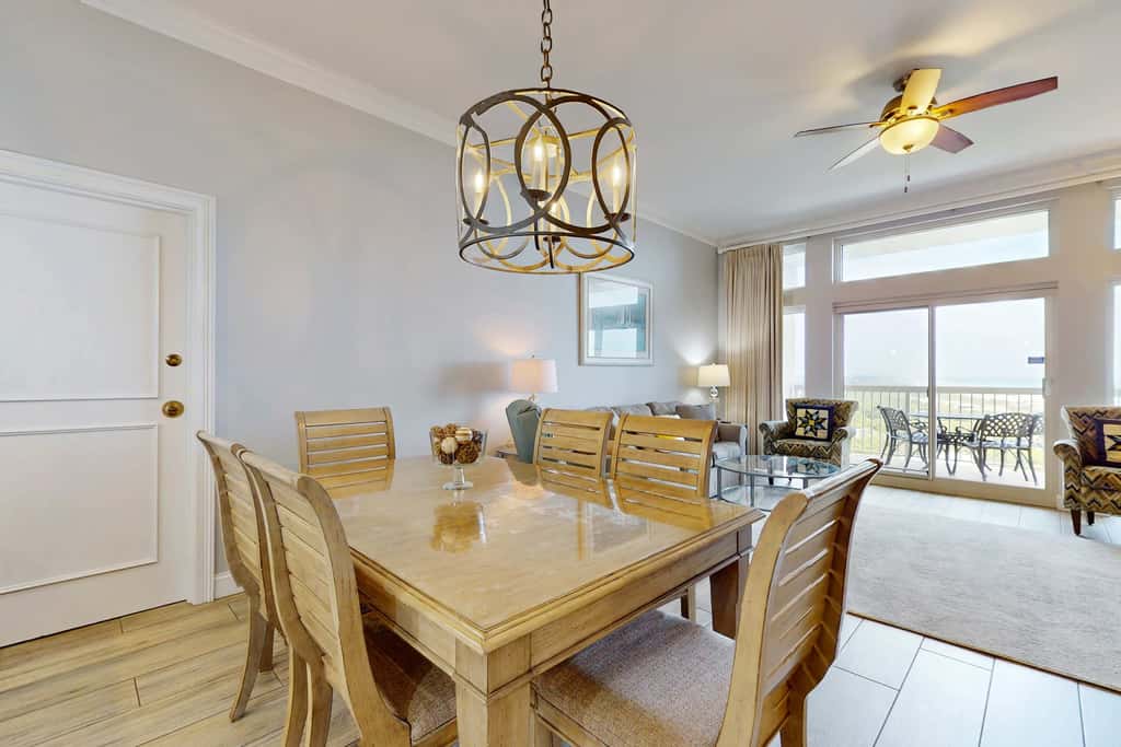 Exclusive Gulf-view penthouse, sleeps 6