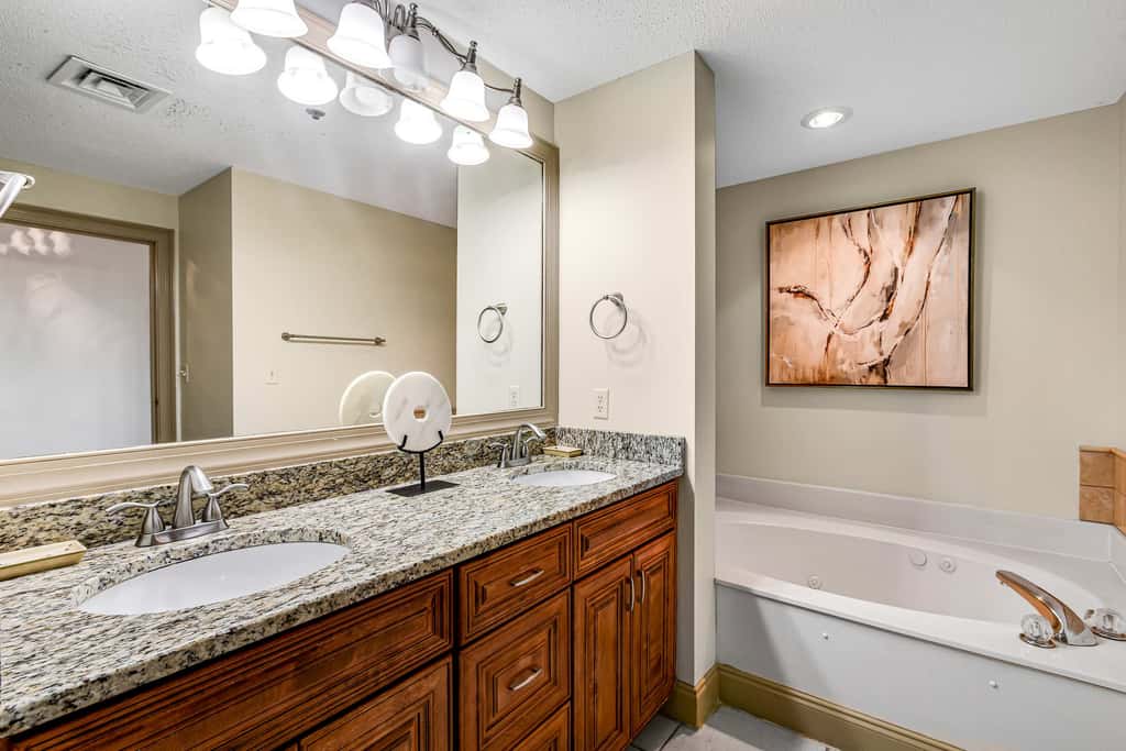 Exclusive Gulf view, 3BR, resort access