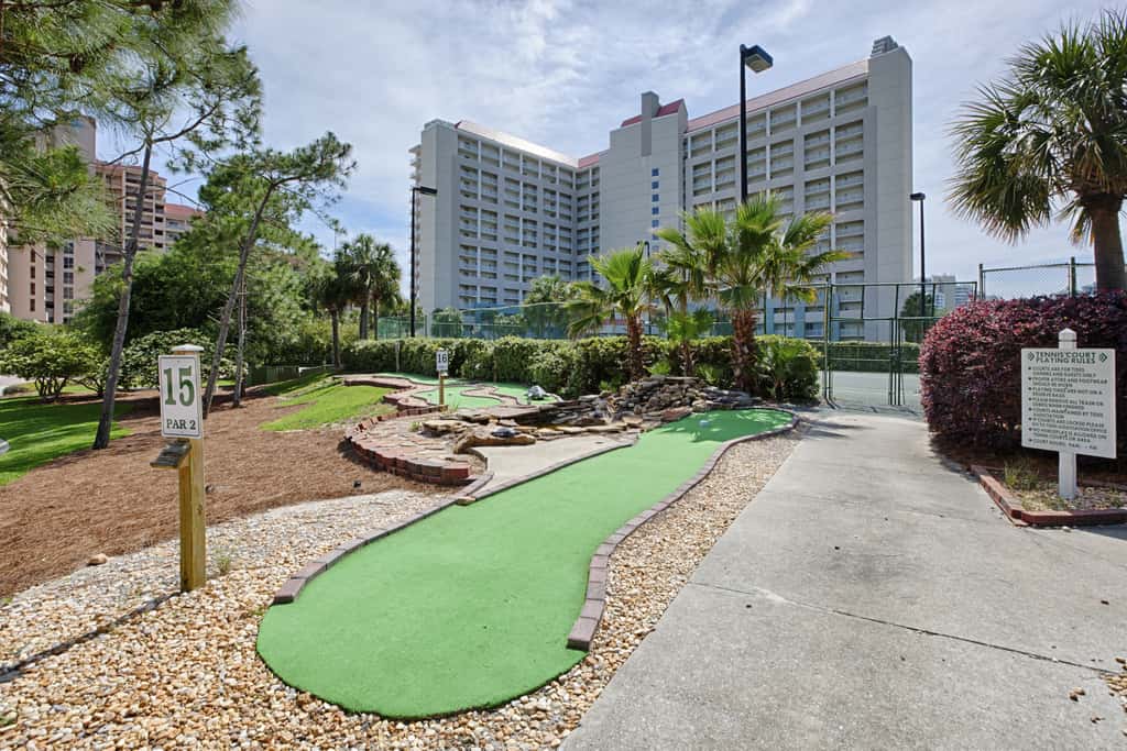 2BR Gulf-front condo w/ private balcony