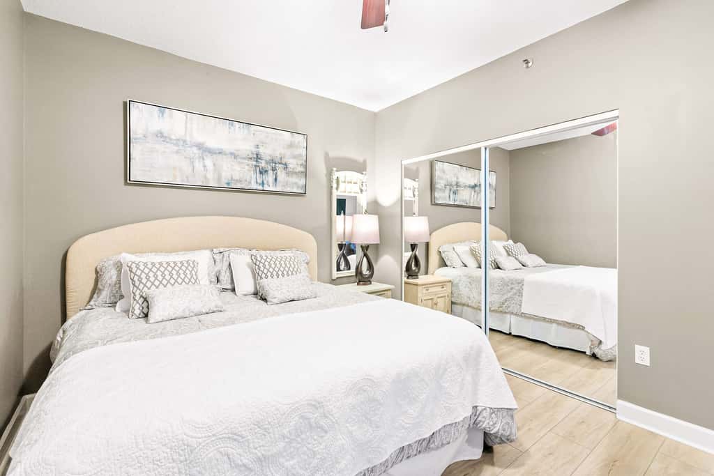 Exclusive 3BR condo: Pools, hot tub, beach