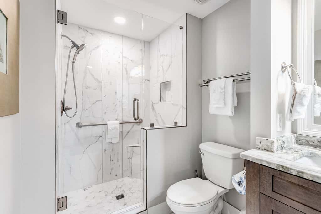 Gulf-view studio for 2 with pool access